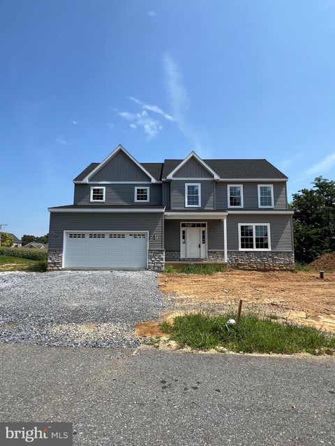 Photo of 103 Fairhill Drive, LANCASTER, PA 17602 (MLS # PALA2068978)