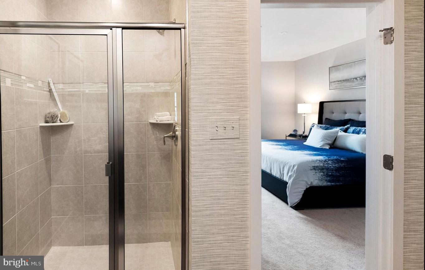 WATERSIDE - Residential Lease