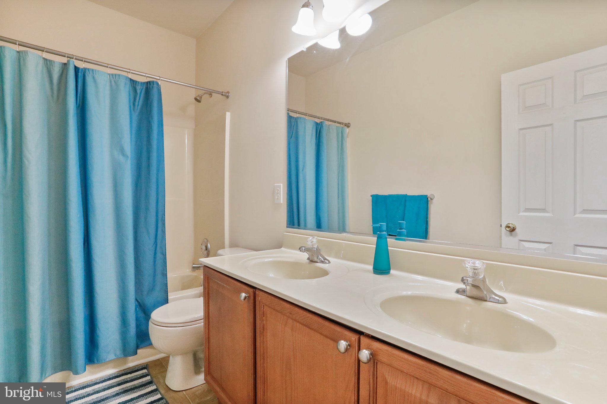 BENTWOOD ESTATES - Residential