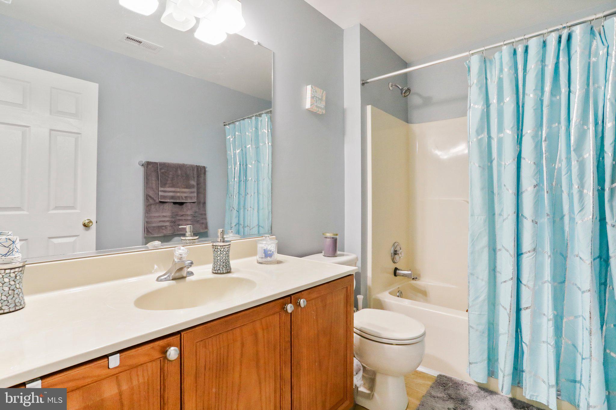 BENTWOOD ESTATES - Residential