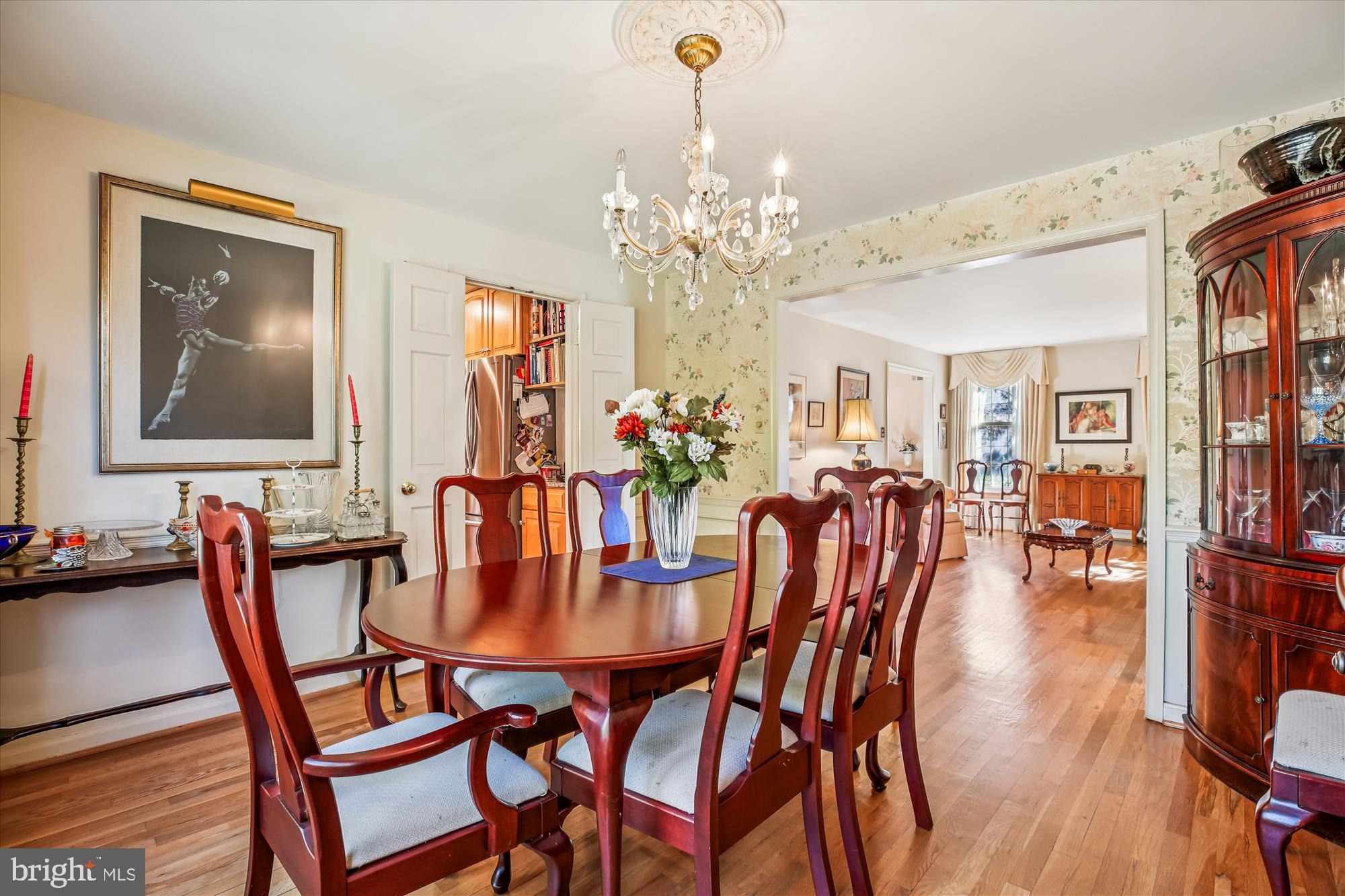 MONTROSE WOODS - Residential