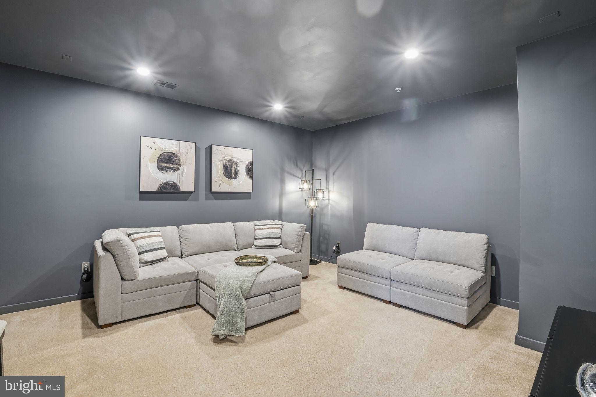 10609 OBSERVATORY PLACE