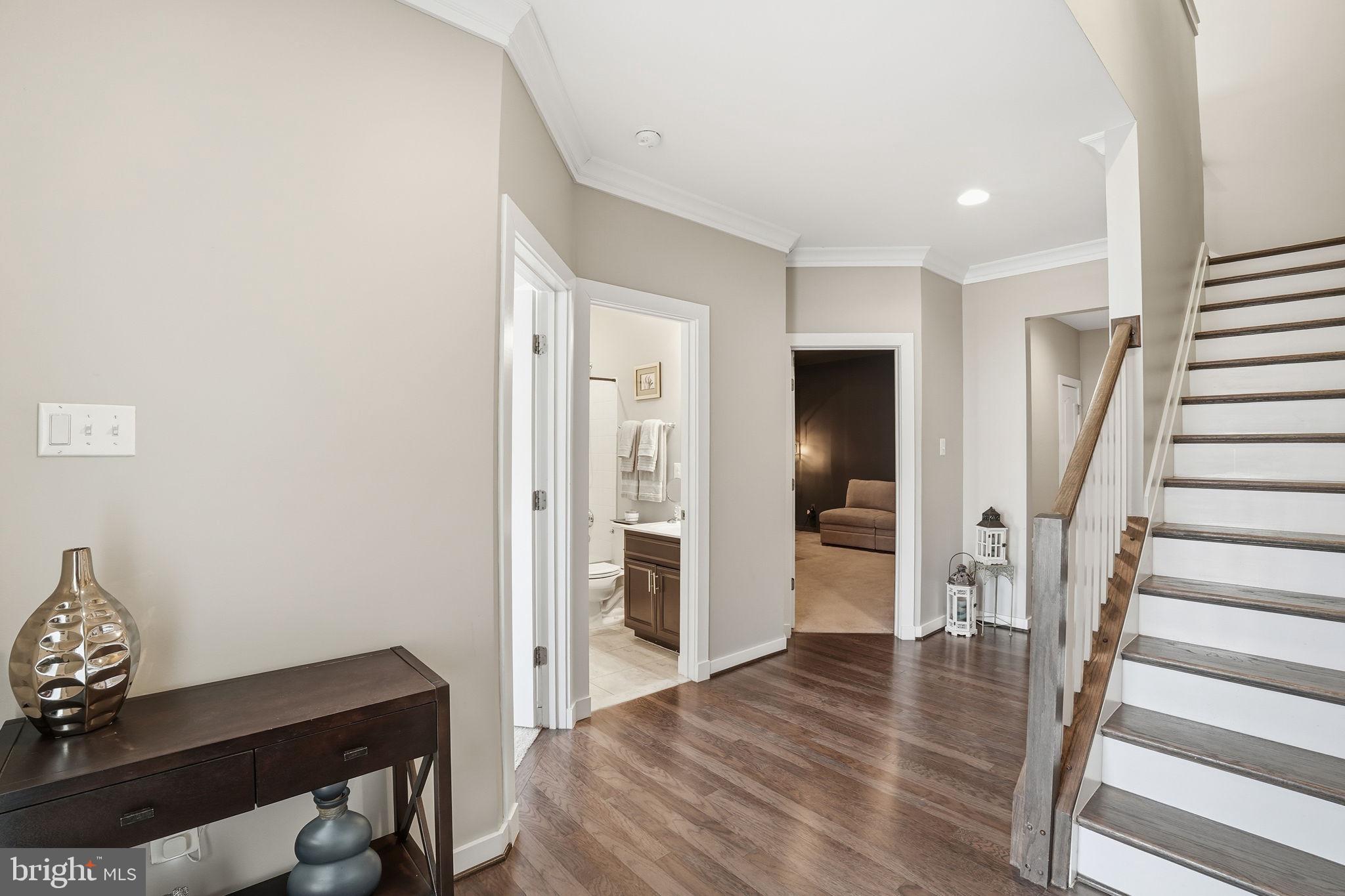 10609 OBSERVATORY PLACE