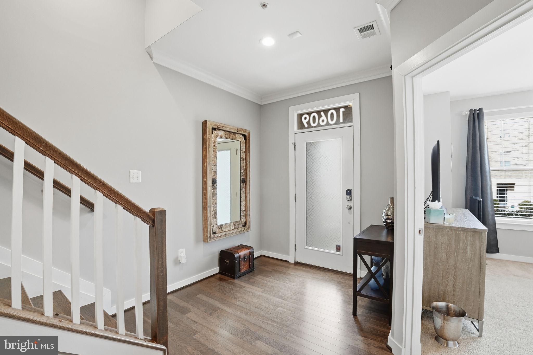 10609 OBSERVATORY PLACE