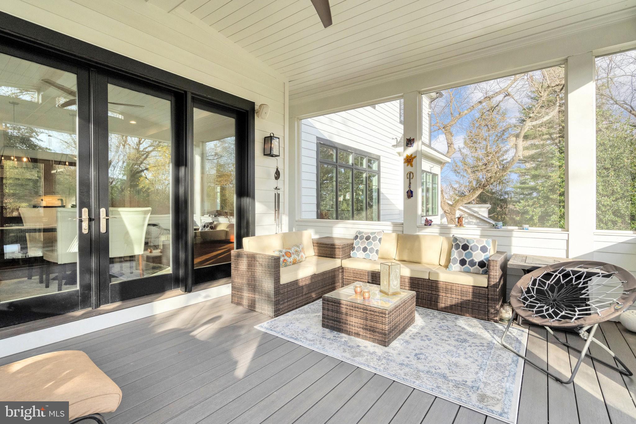 LANGLEY MANOR - Residential Lease