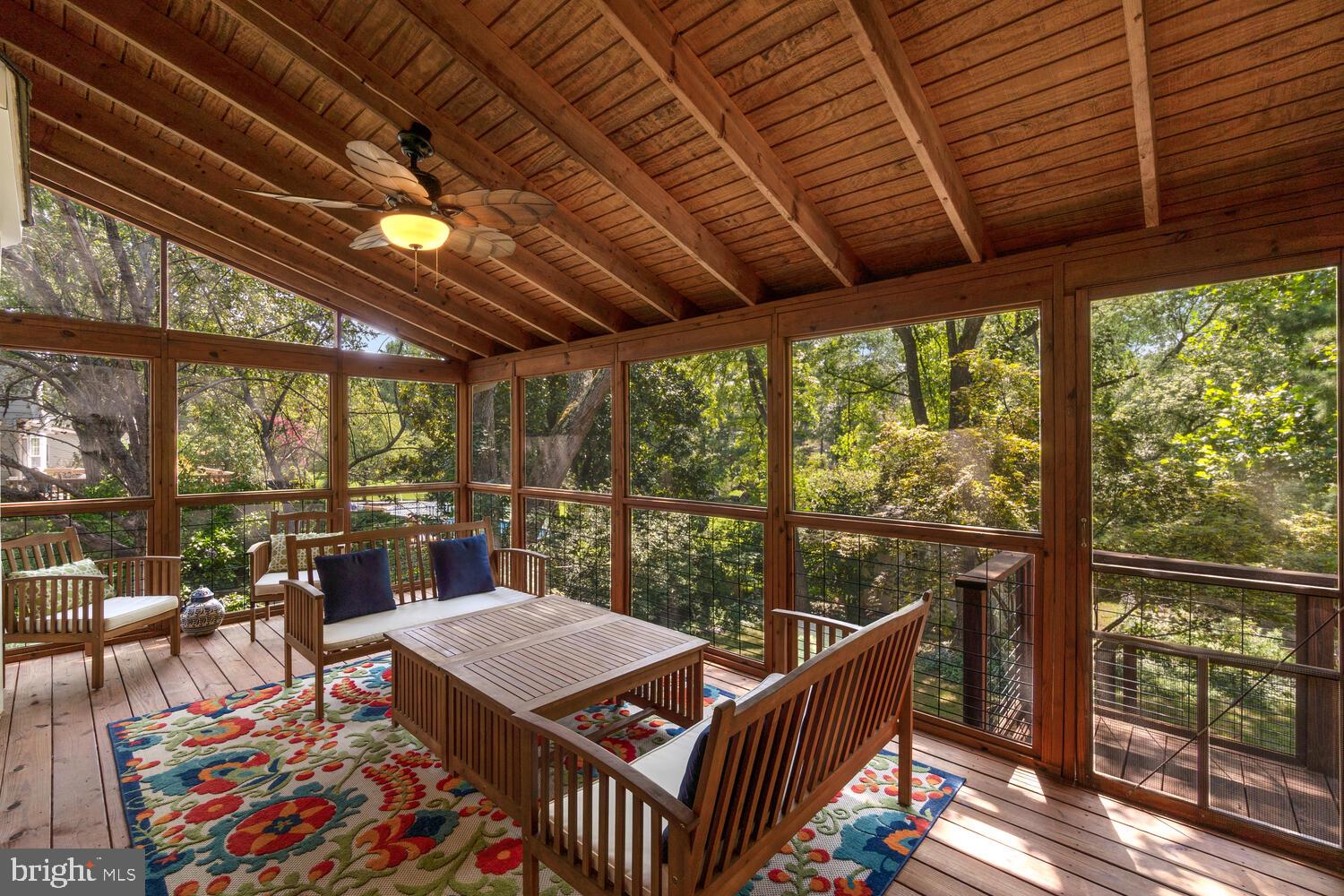 WILLIAMSBURG VILLAGE - Residential