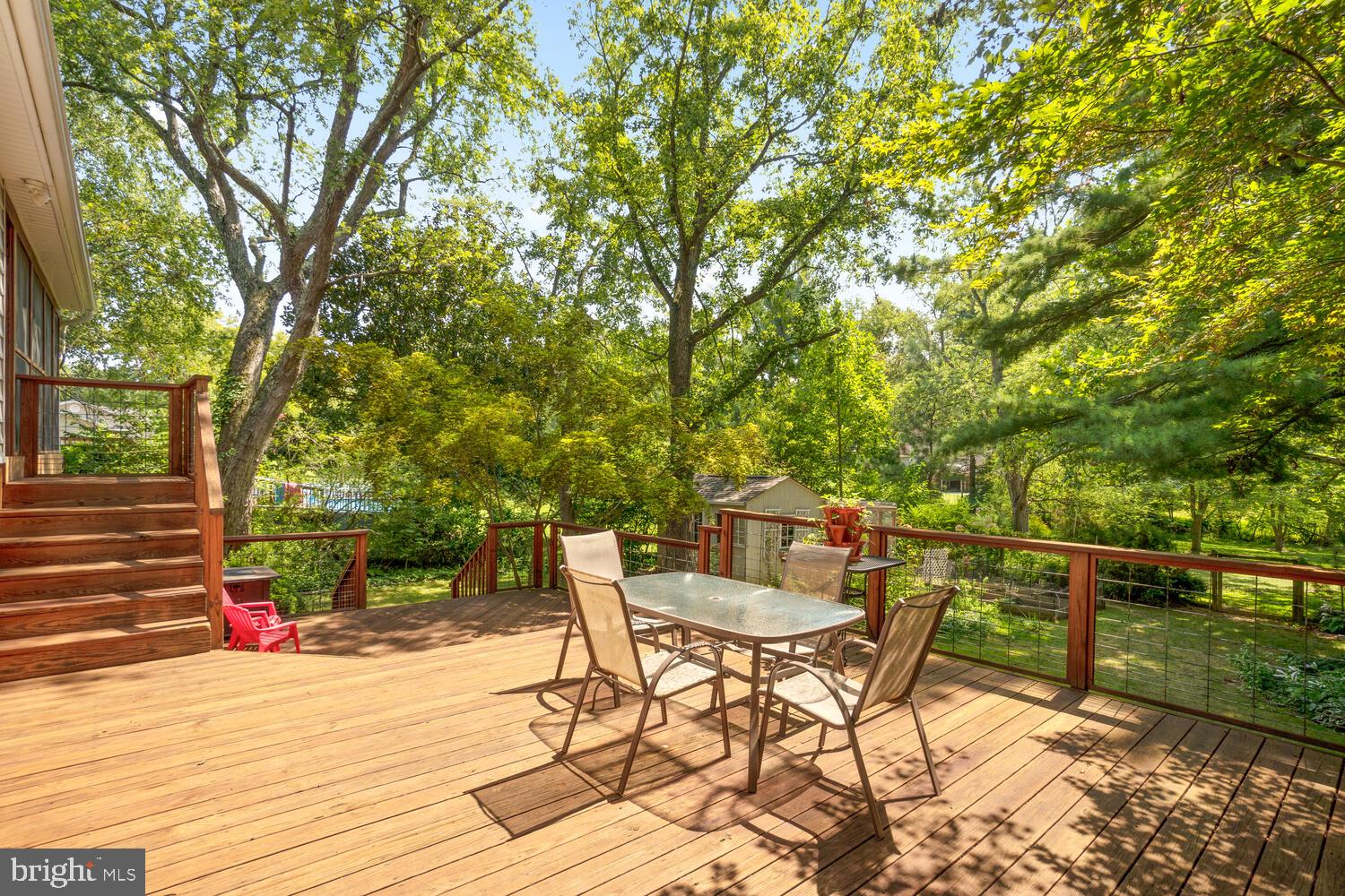 WILLIAMSBURG VILLAGE - Residential