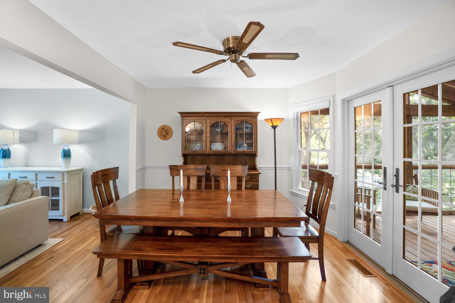 WILLIAMSBURG VILLAGE - Residential