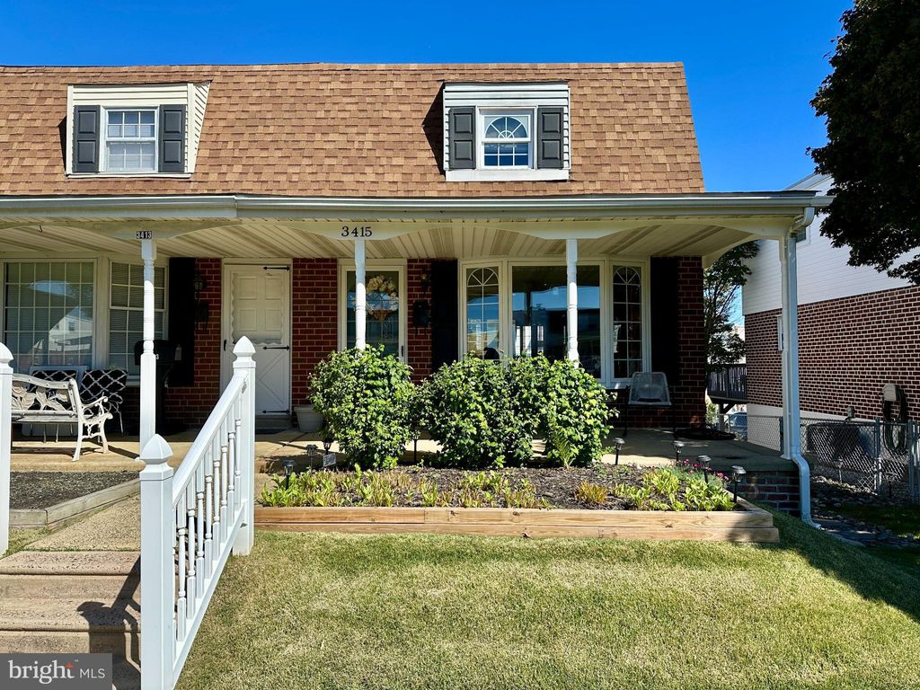 Photo of 3415 Holyoke Road, PHILADELPHIA, PA 19114 (MLS # PAPH2544278)