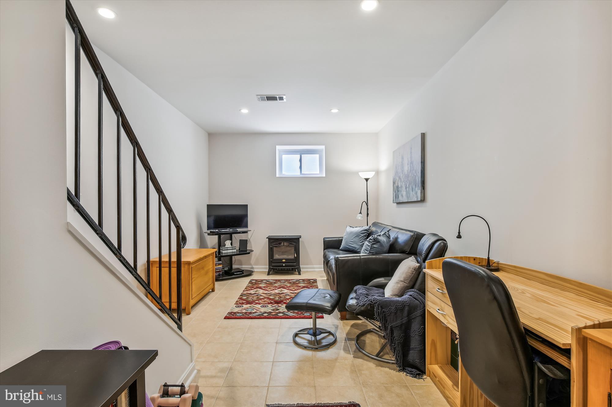 FAIRLINGTON MEADOWS - Residential