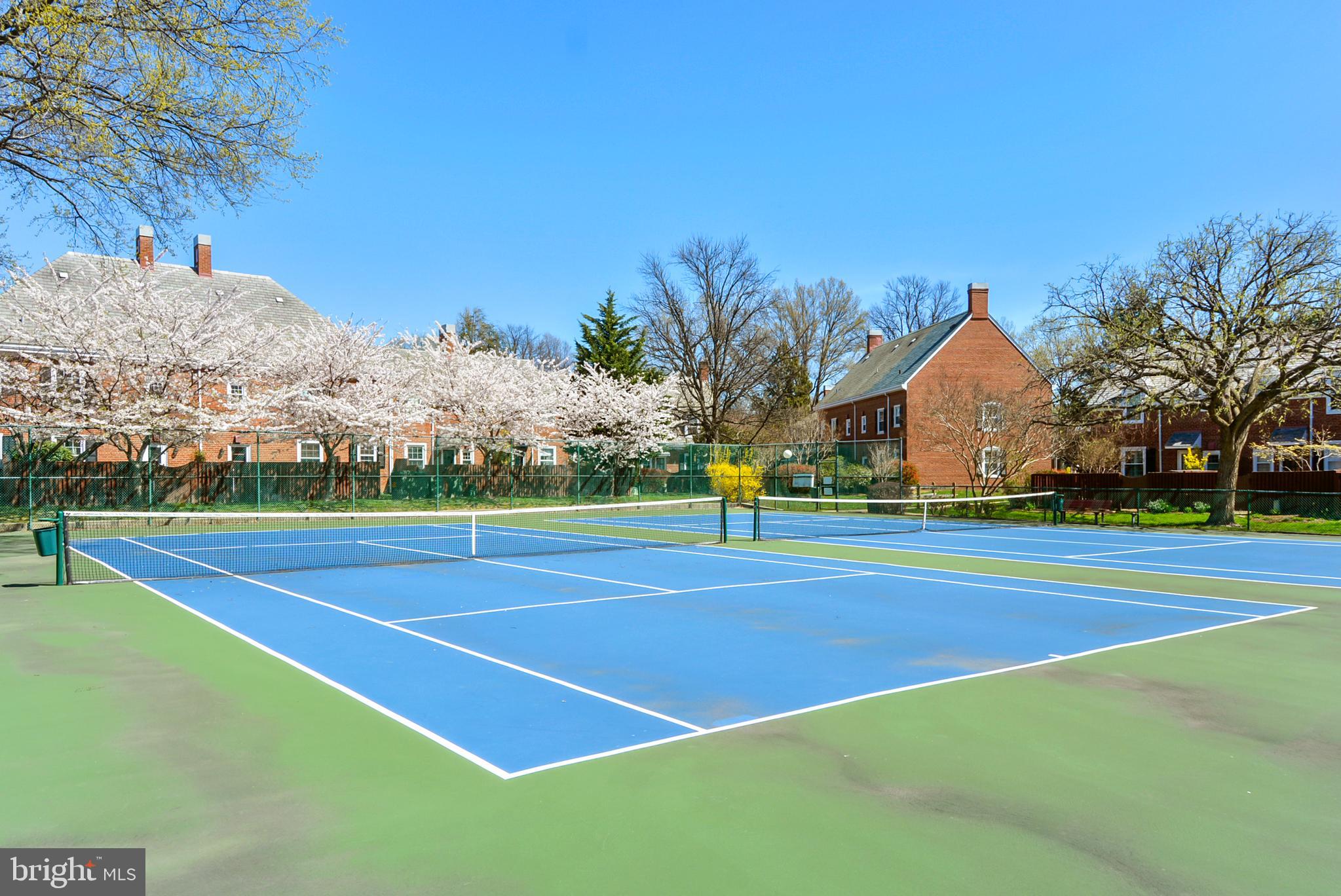 FAIRLINGTON MEADOWS - Residential