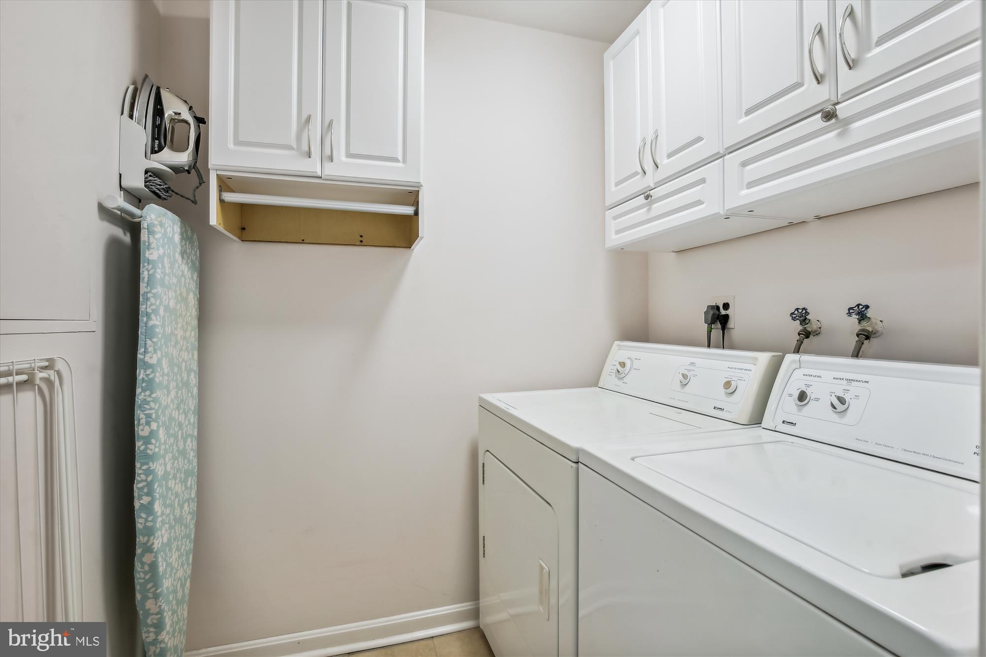 FAIRLINGTON MEADOWS - Residential