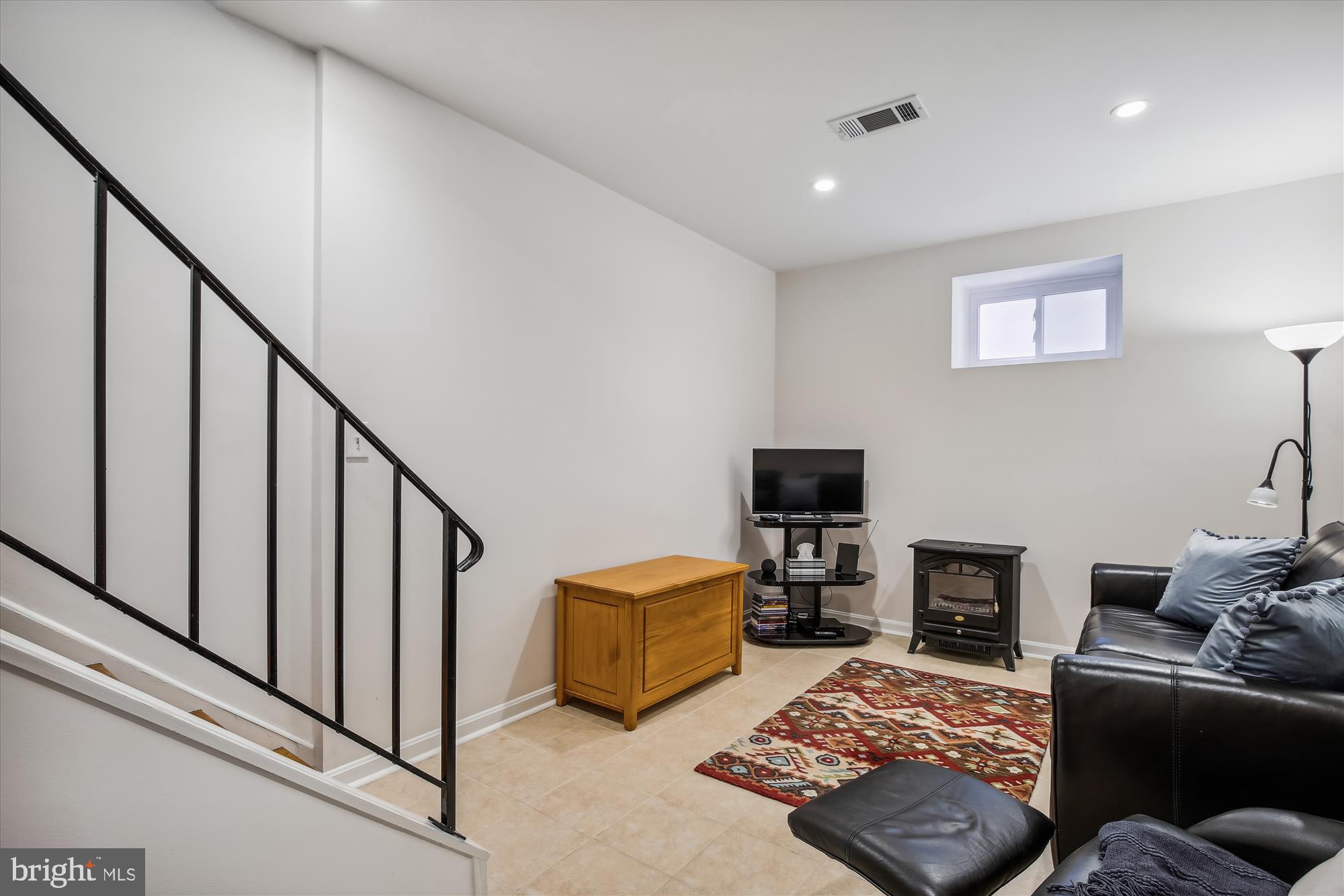 FAIRLINGTON MEADOWS - Residential