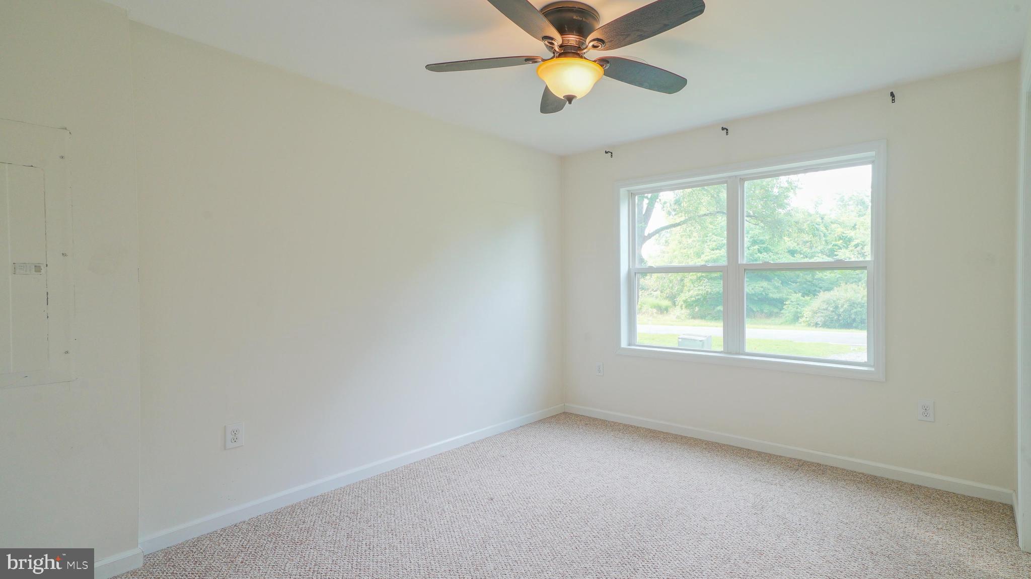 CHESTER HARBOR - Residential