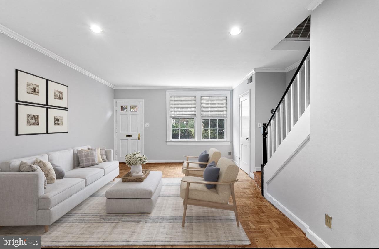 1400 S BARTON STREET 425