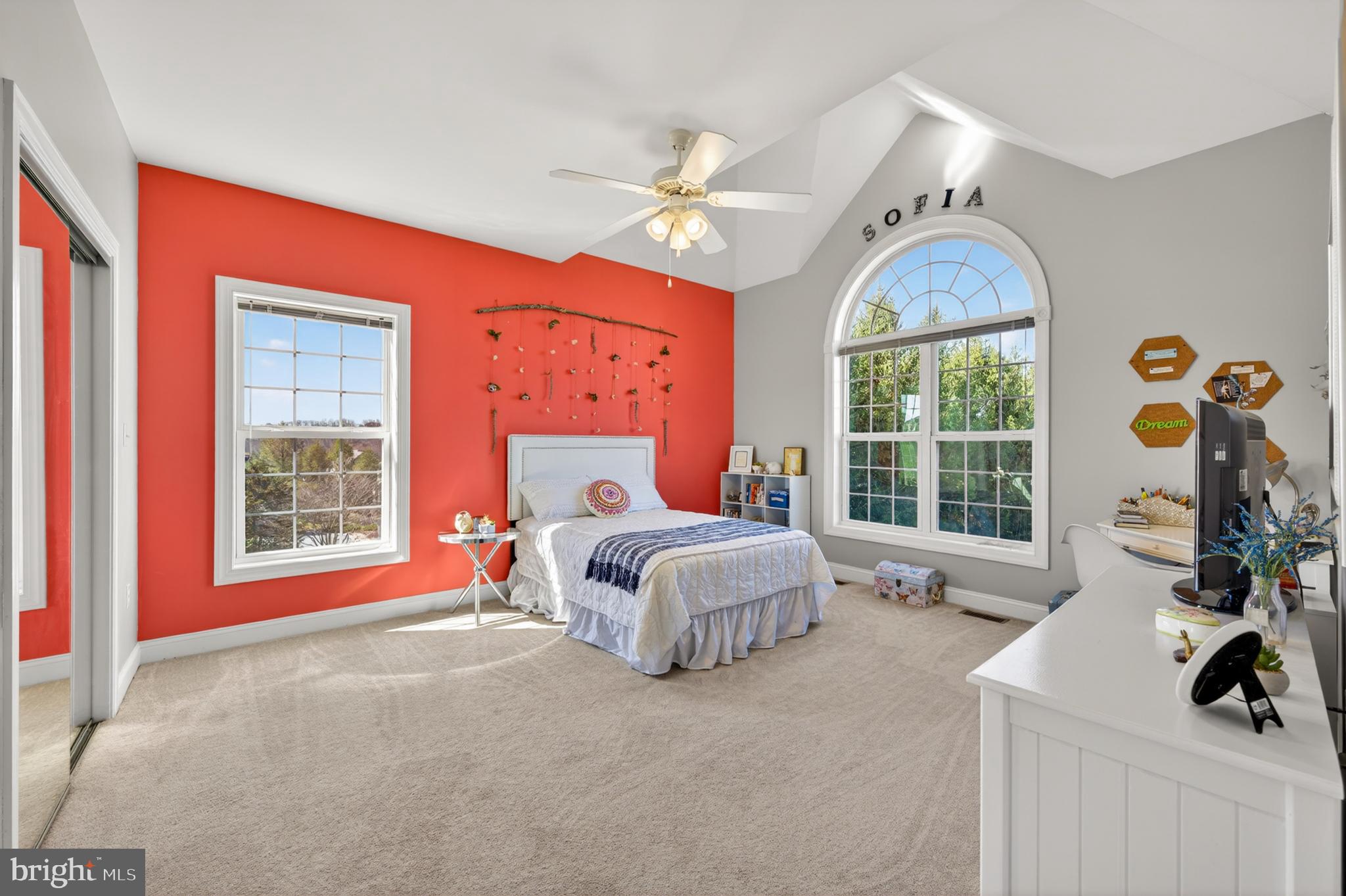 FOX RIDGE FARMS - Residential