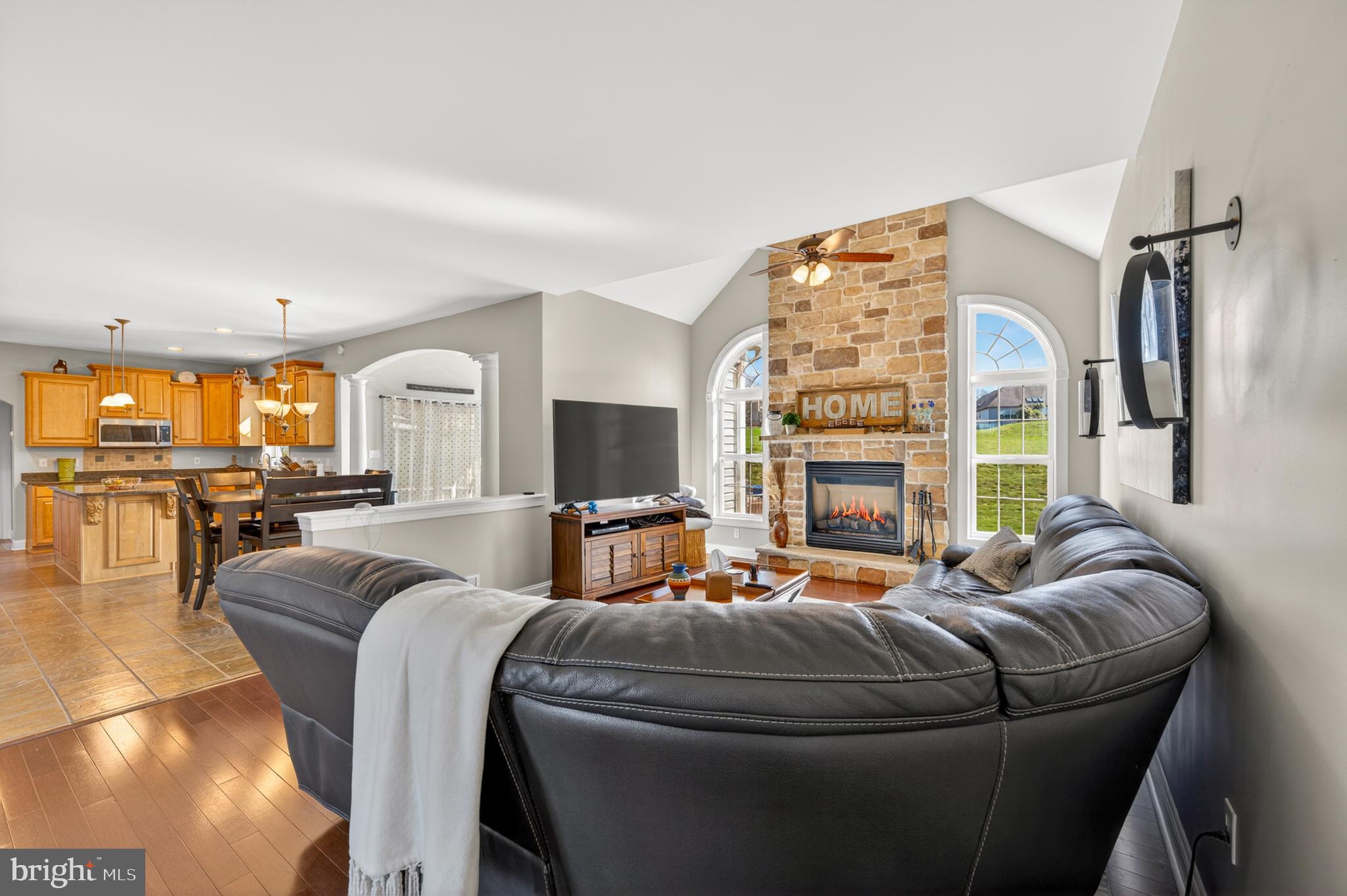 FOX RIDGE FARMS - Residential