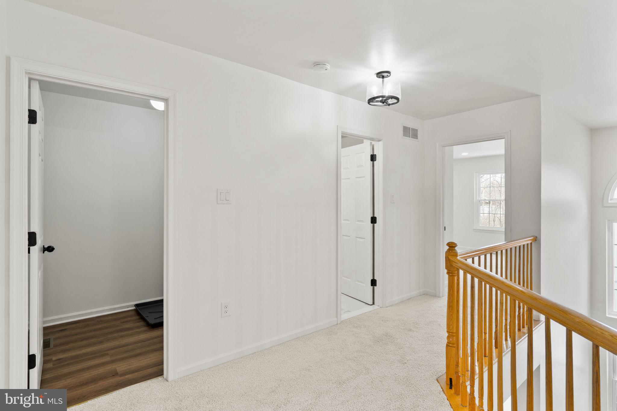 WINNERS CIRCLE - Residential