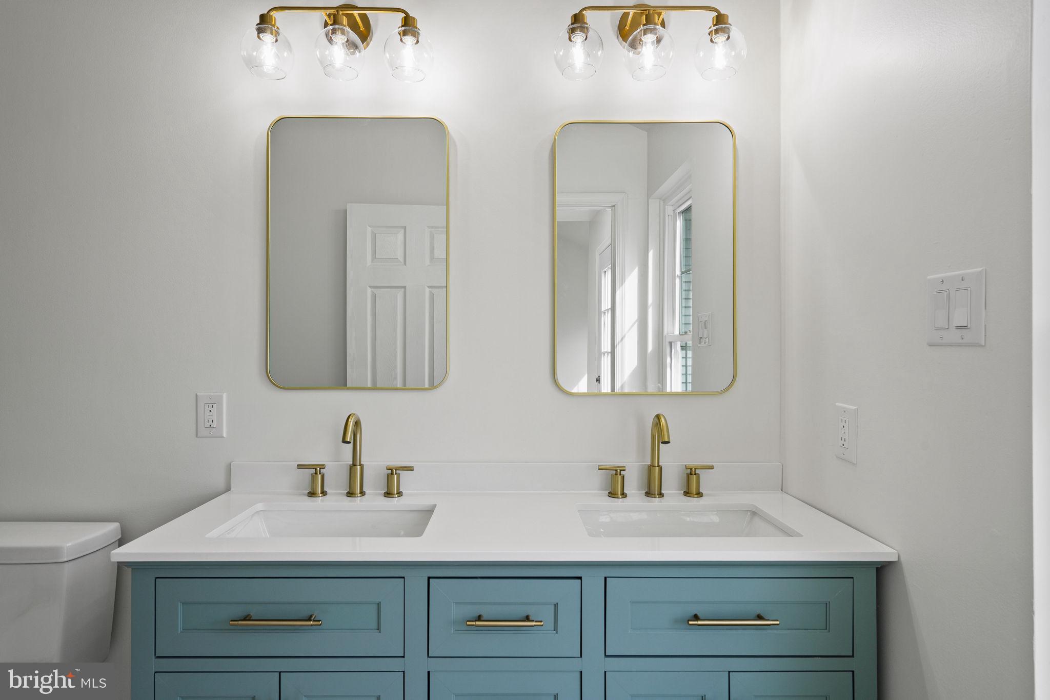 WINNERS CIRCLE - Residential