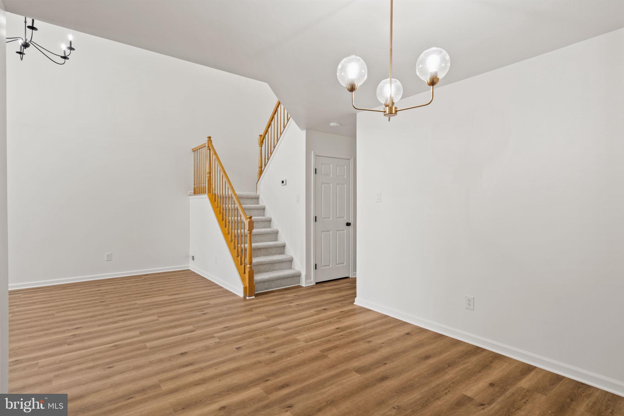 WINNERS CIRCLE - Residential