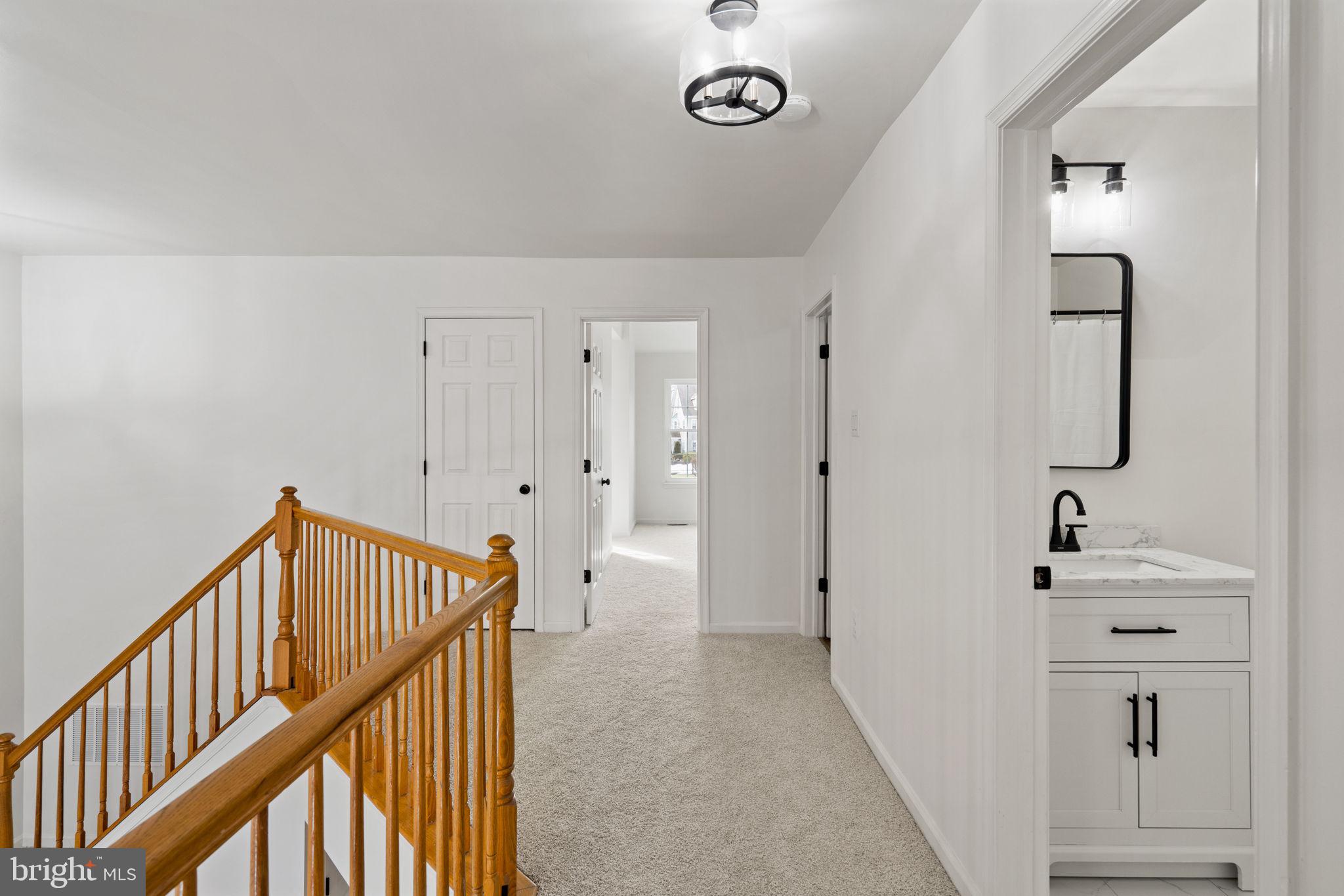 WINNERS CIRCLE - Residential