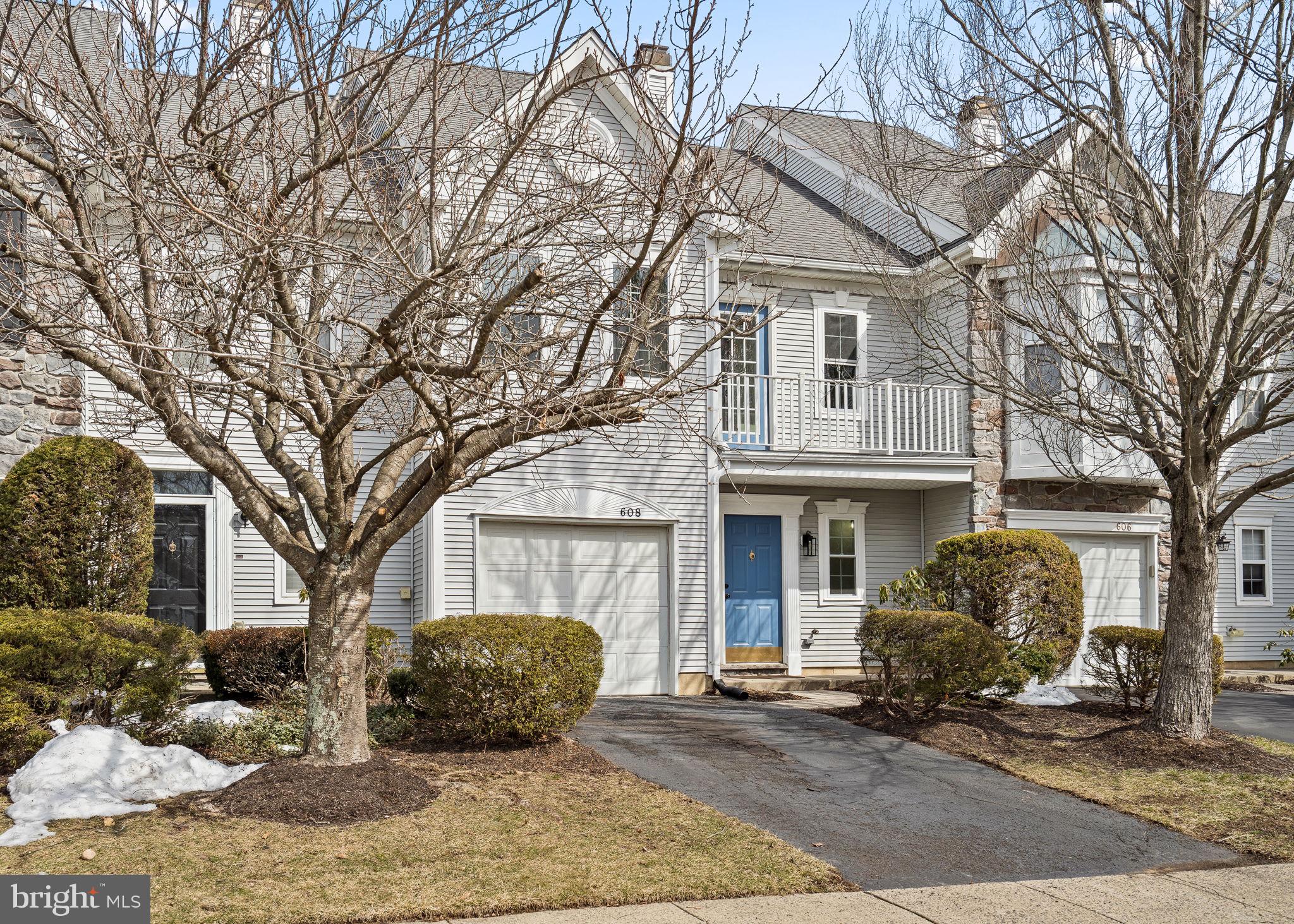 WINNERS CIRCLE - Residential