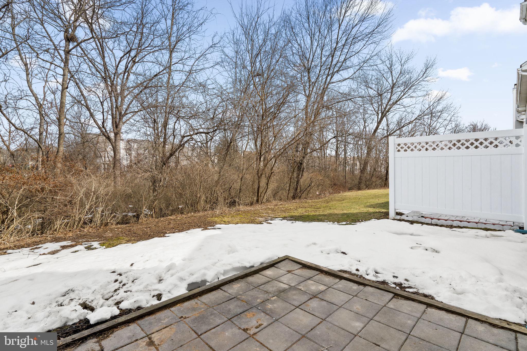 WINNERS CIRCLE - Residential