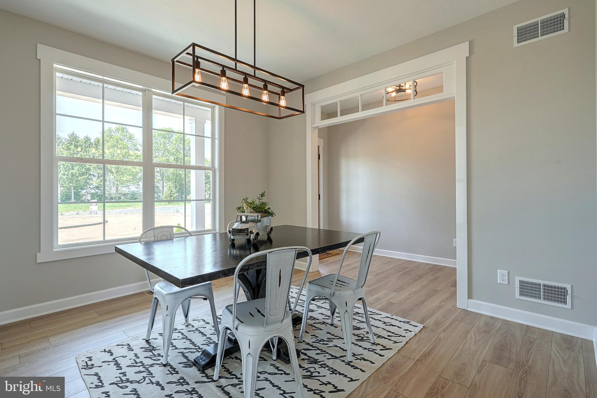 SALEM OVERLOOK - Residential