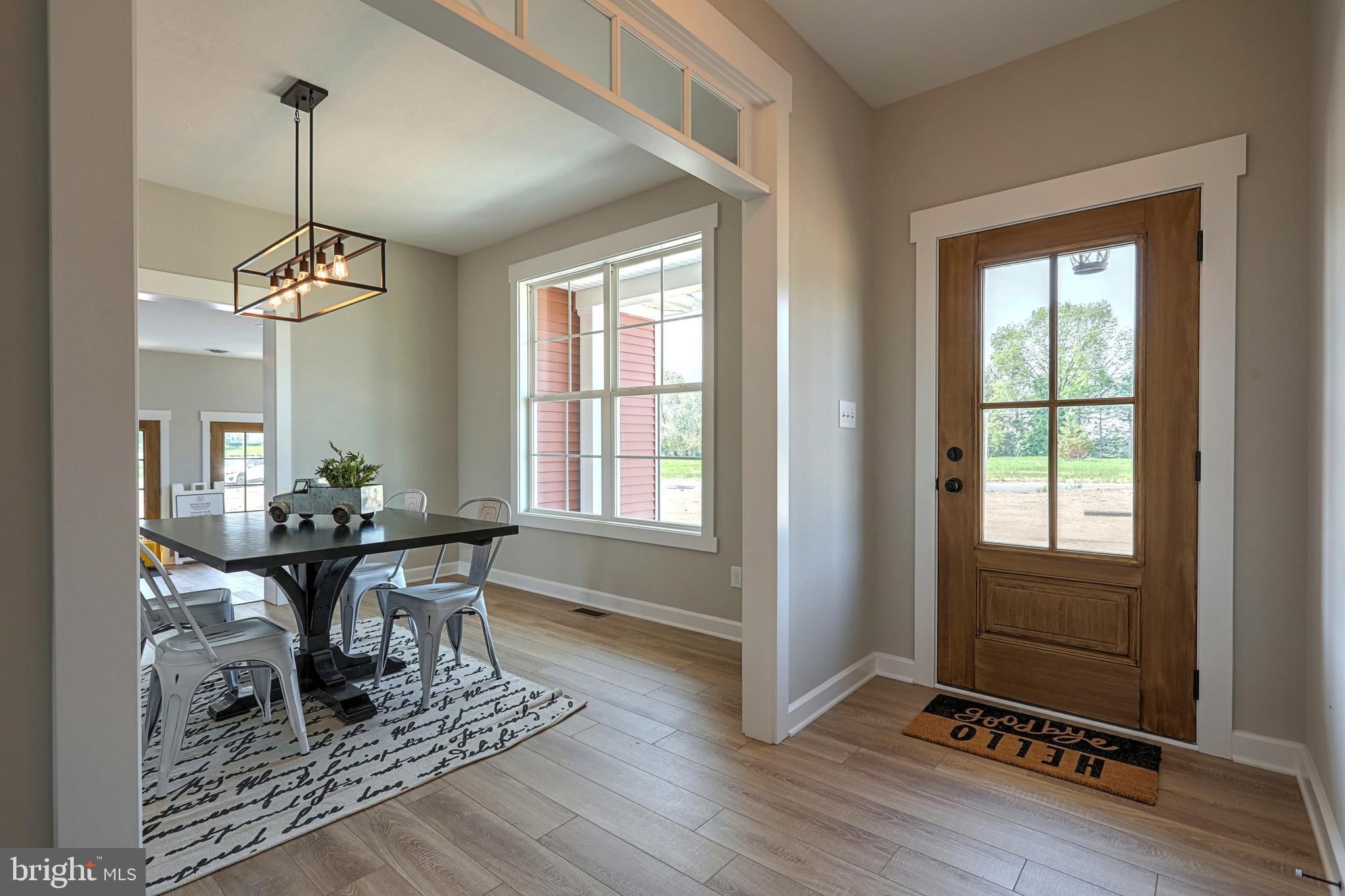 SALEM OVERLOOK - Residential