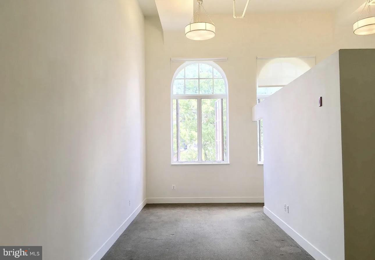 MOUNT VERNON PLACE HISTORIC DISTRICT - Residential Lease