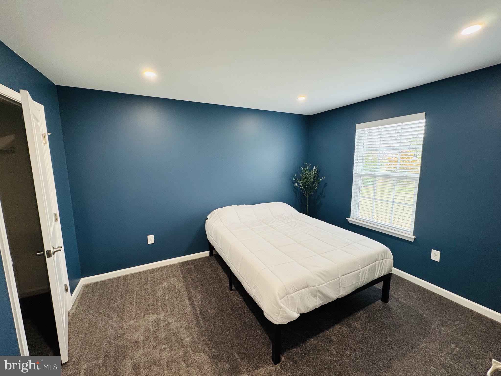 OAKCREST - Residential