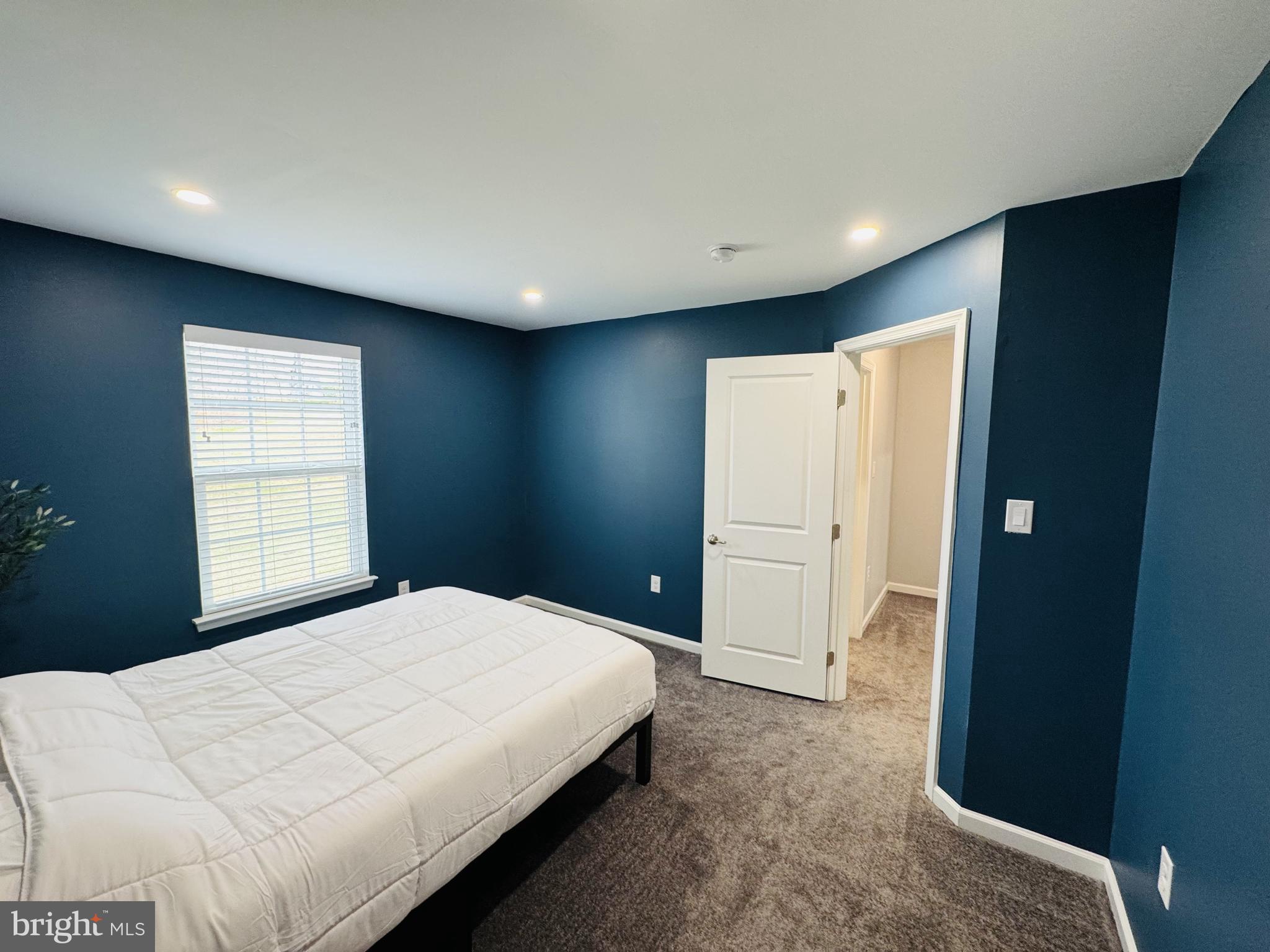 OAKCREST - Residential