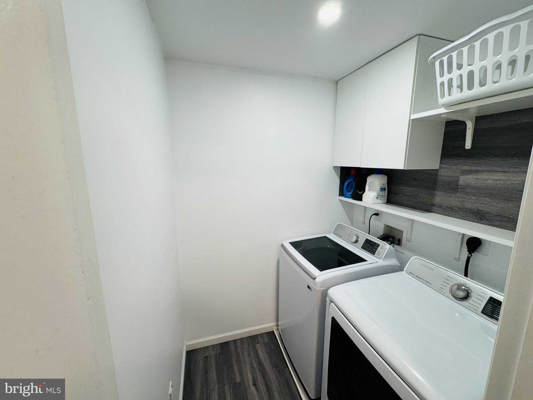 OAKCREST - Residential