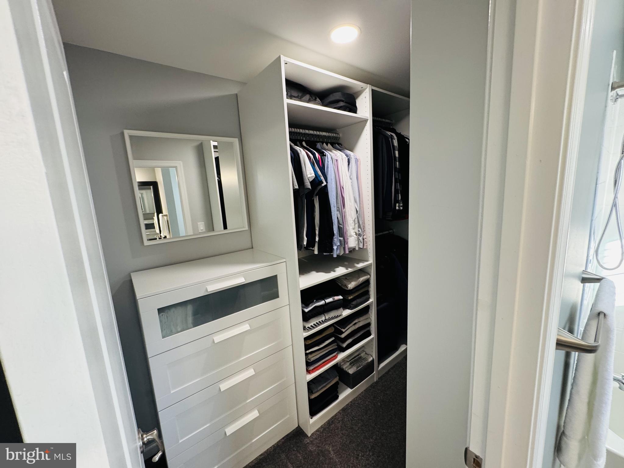 OAKCREST - Residential