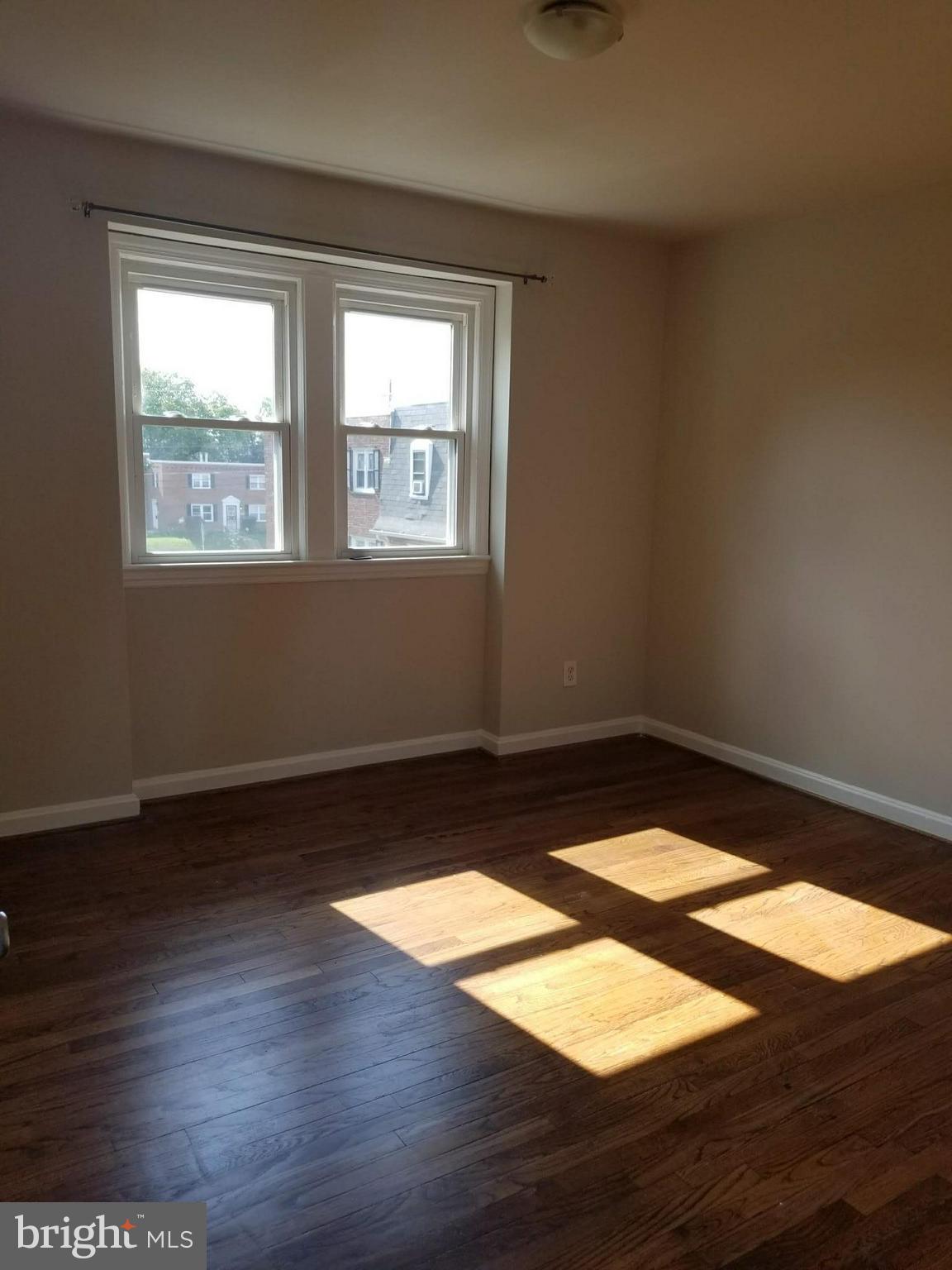 IVERSON VILLAGE CONDO - Residential Lease