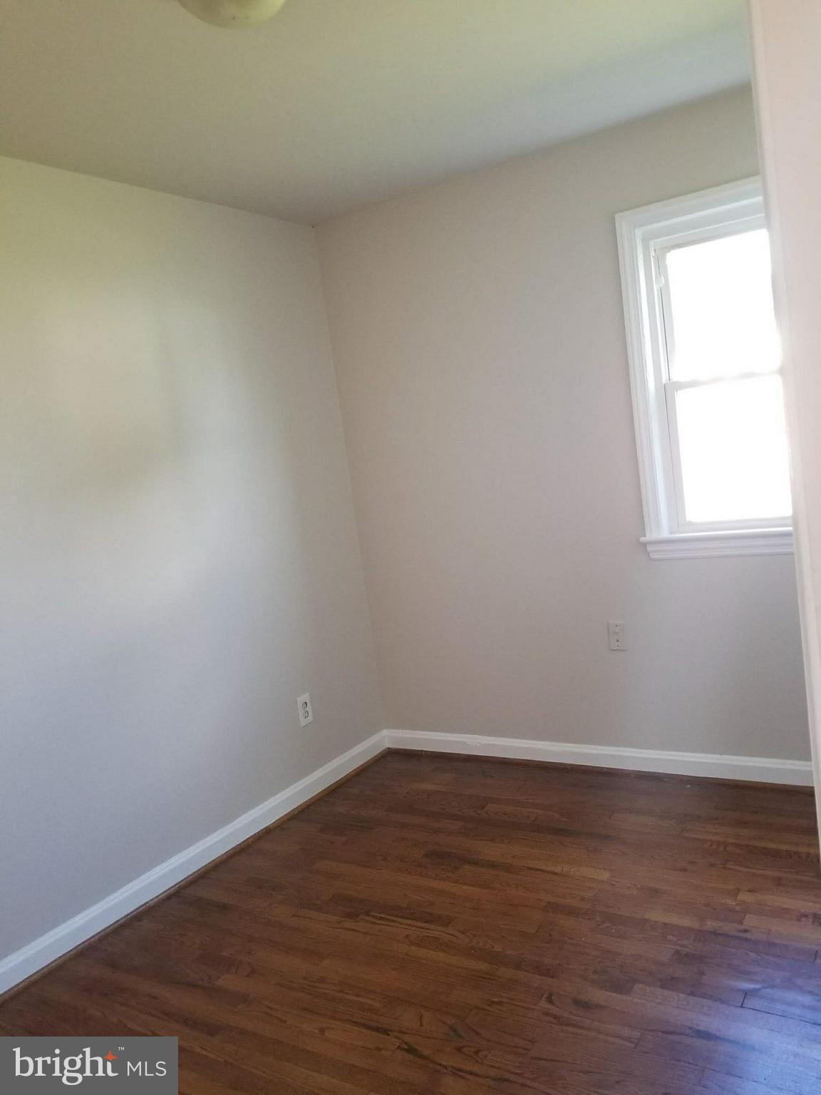 IVERSON VILLAGE CONDO - Residential Lease