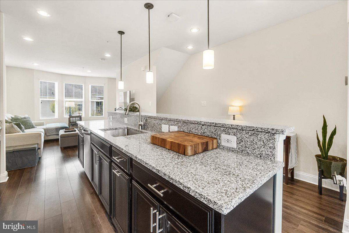 WESTVIEW SOUTH - Residential