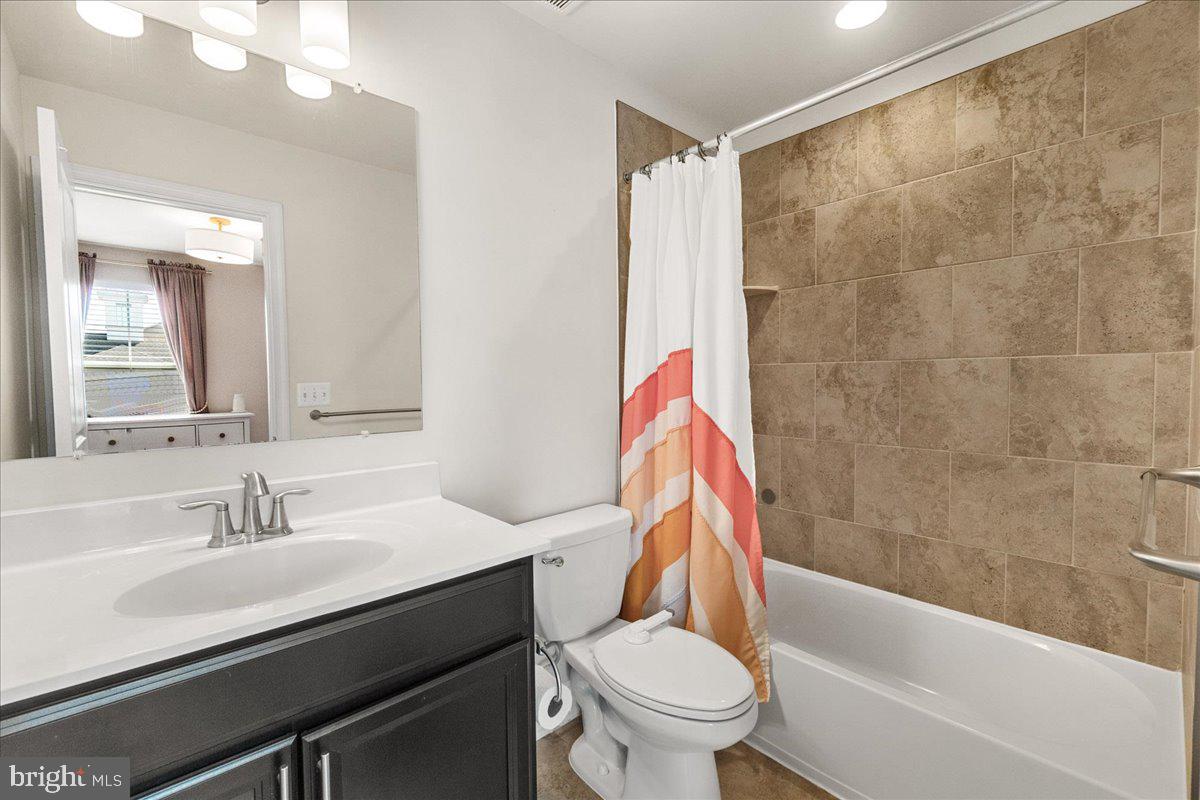 WESTVIEW SOUTH - Residential