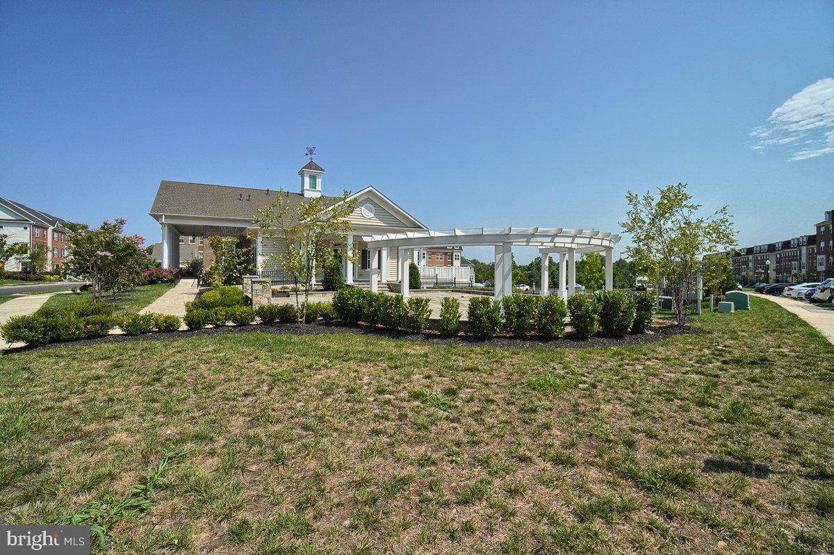 WESTVIEW SOUTH - Residential