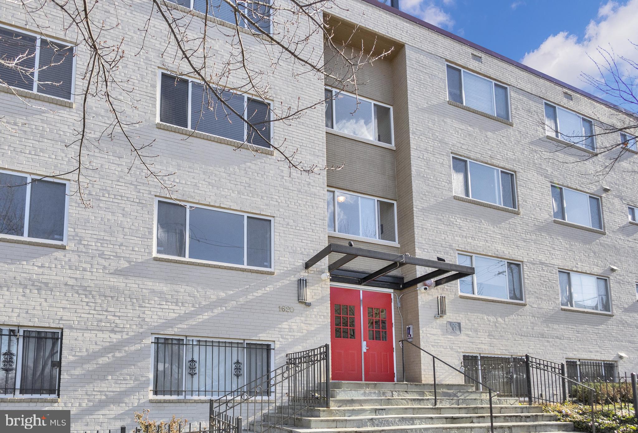 1620 29TH STREET SE 203