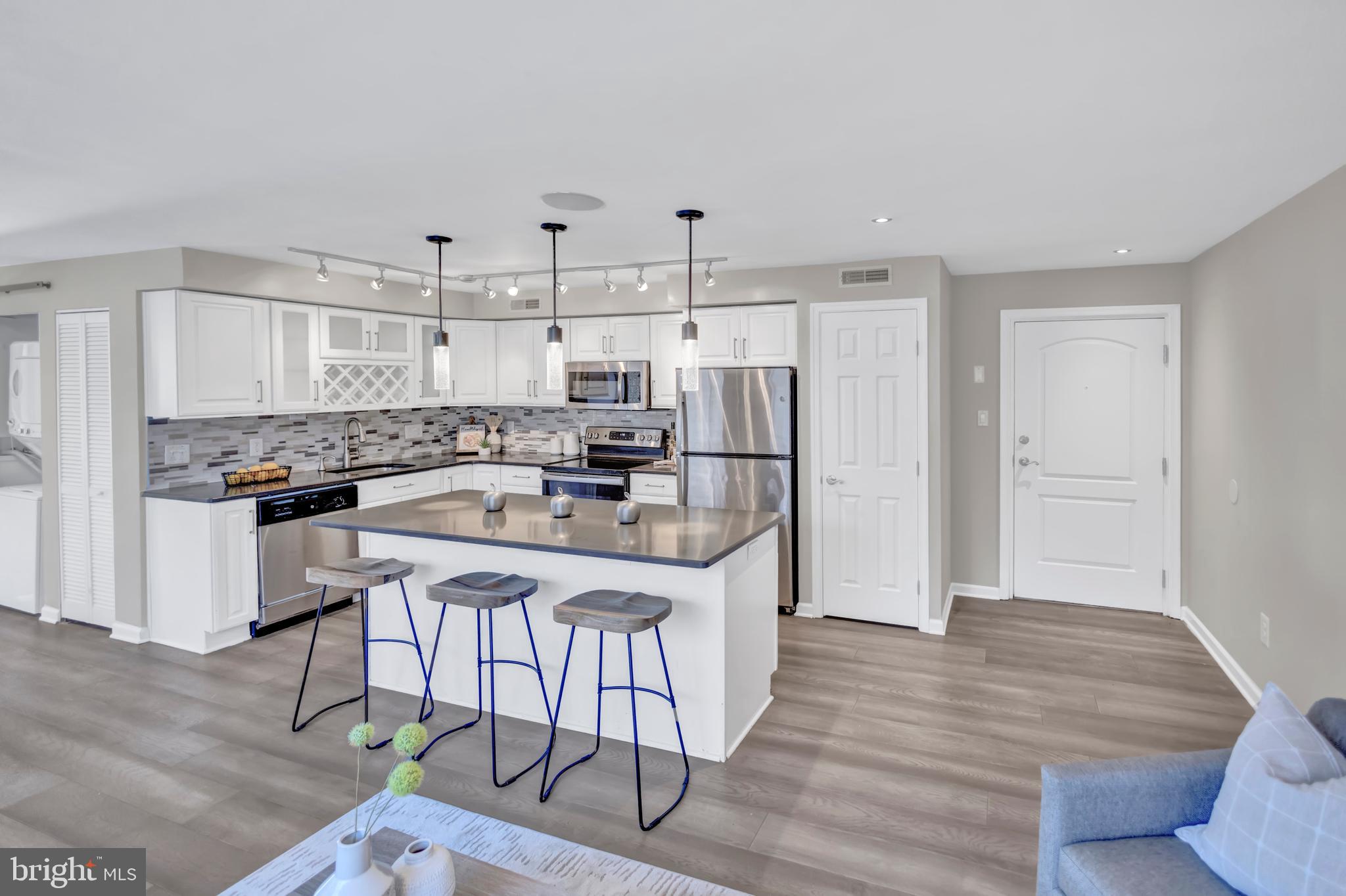 1620 29TH STREET SE 203