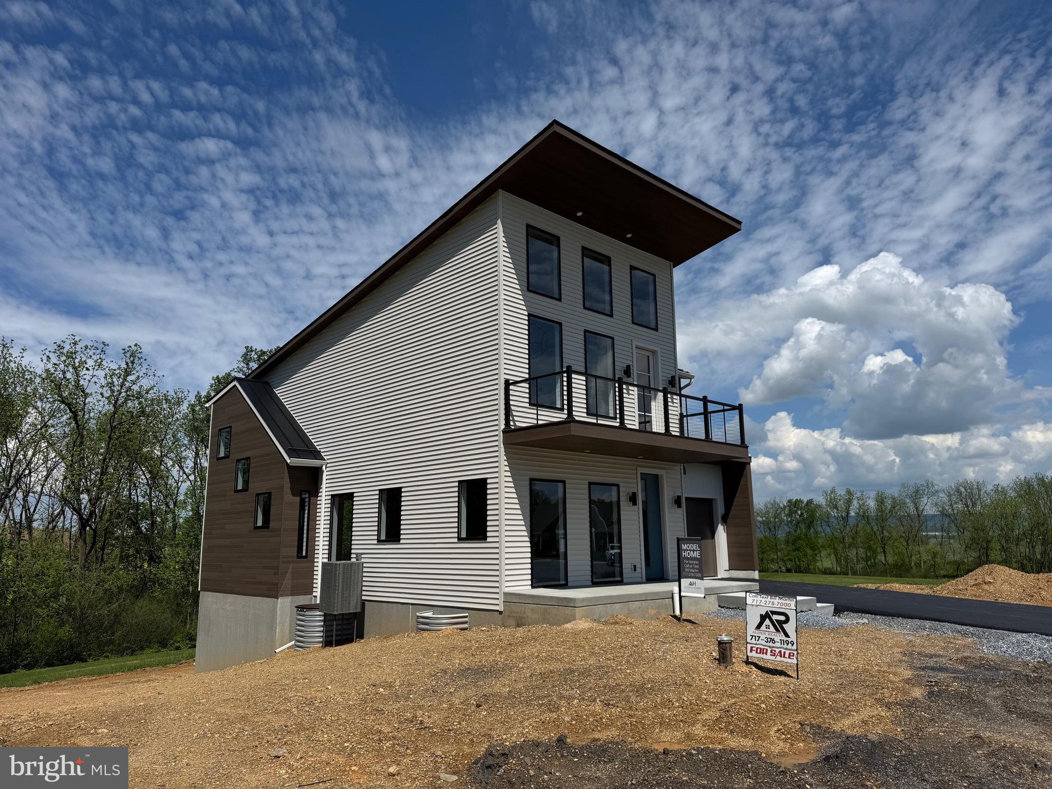 46 CLOVER DRIVE 46