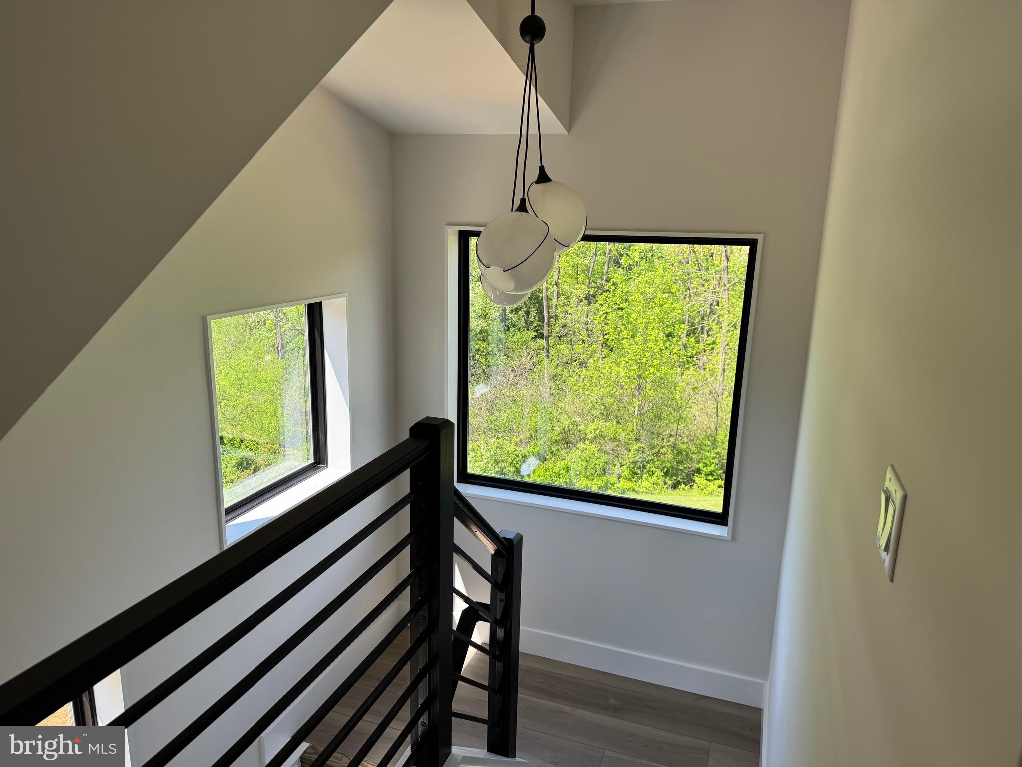 MOUNTAIN MEADOWS - Residential