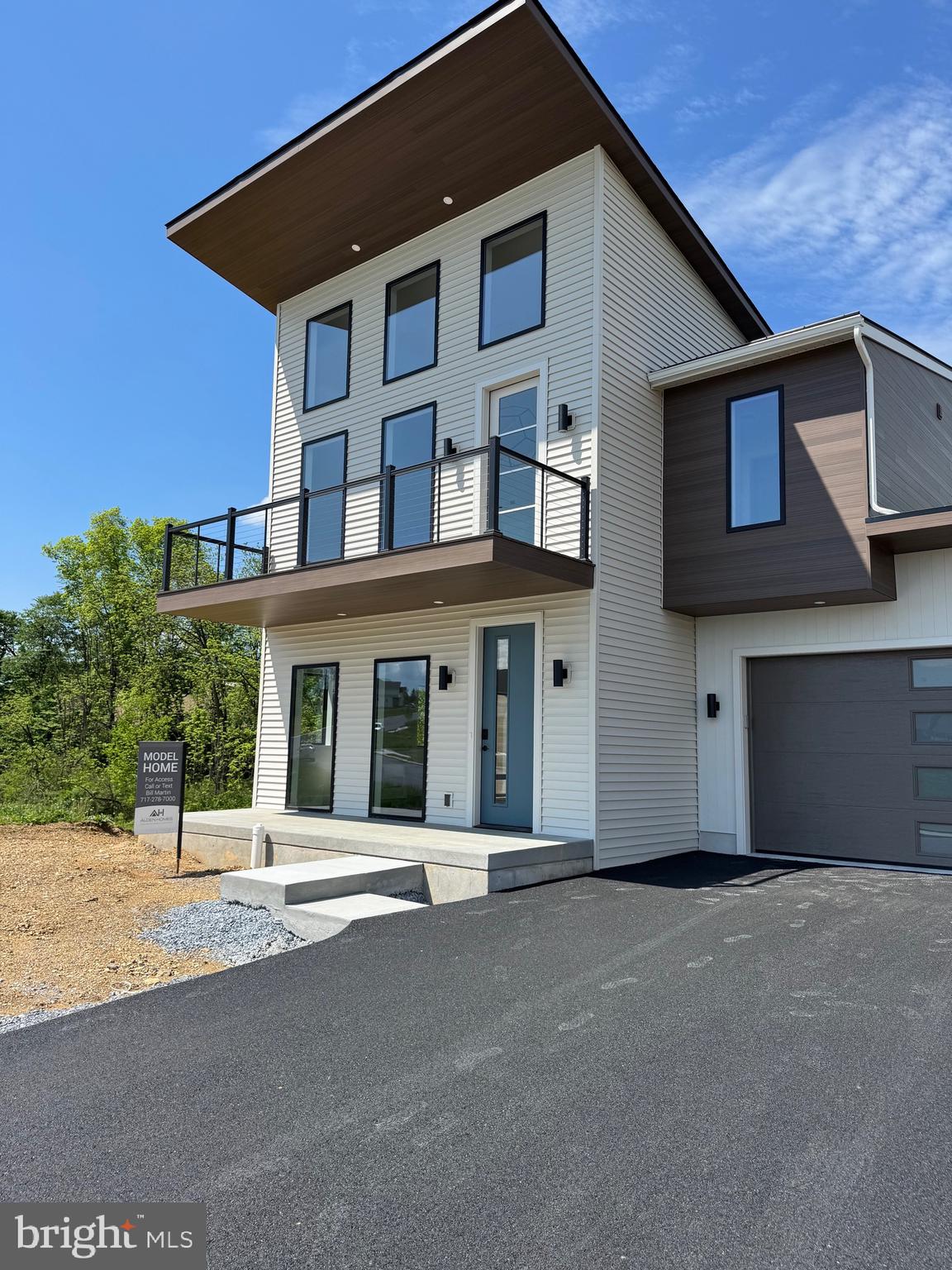 46 CLOVER DRIVE 46