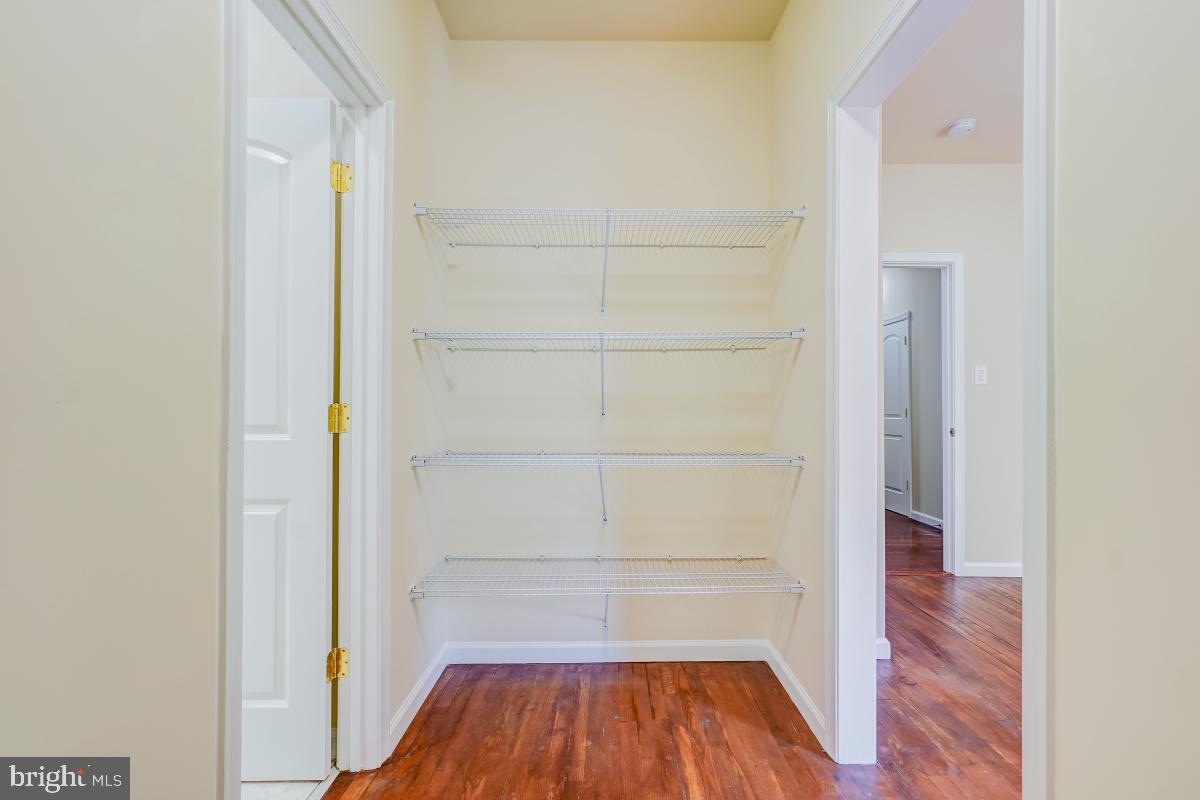 SUNNYBROOK ESTATES - Residential