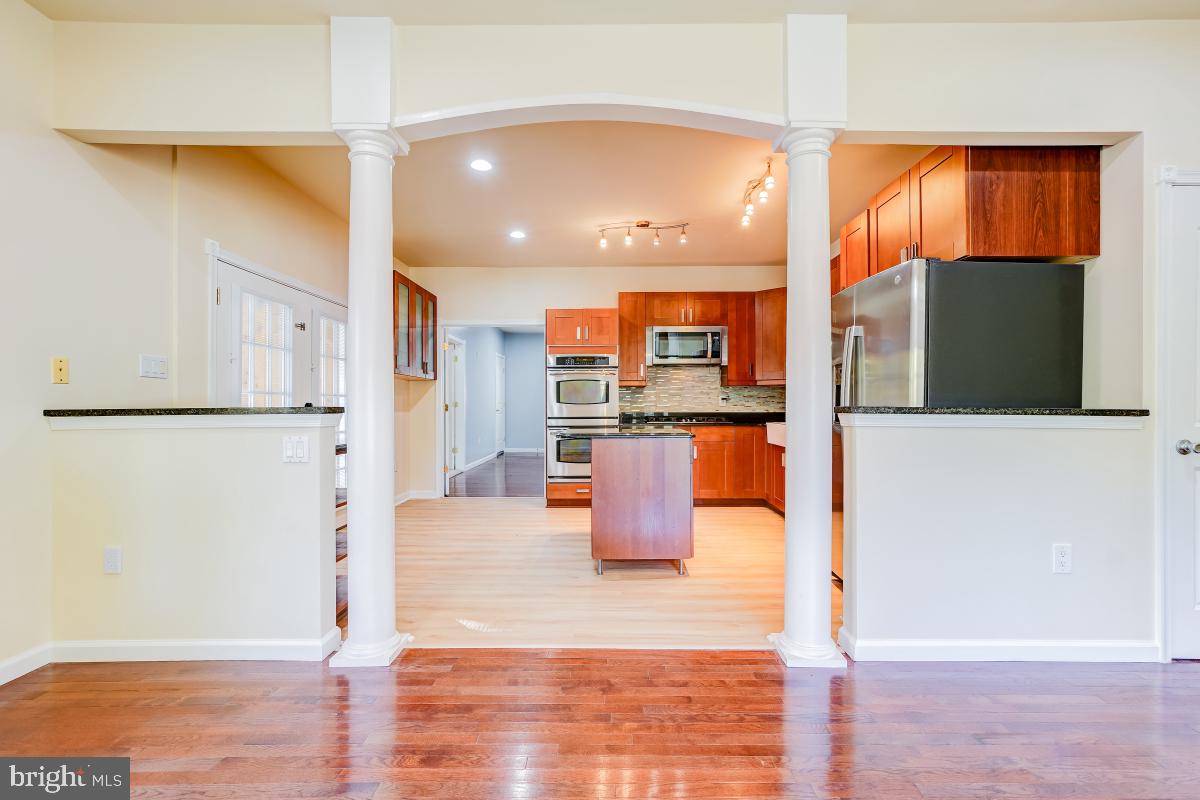 SUNNYBROOK ESTATES - Residential