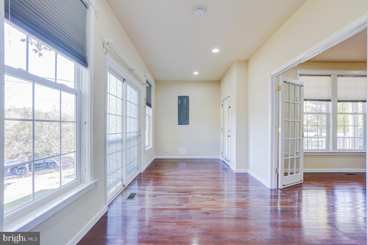 SUNNYBROOK ESTATES - Residential