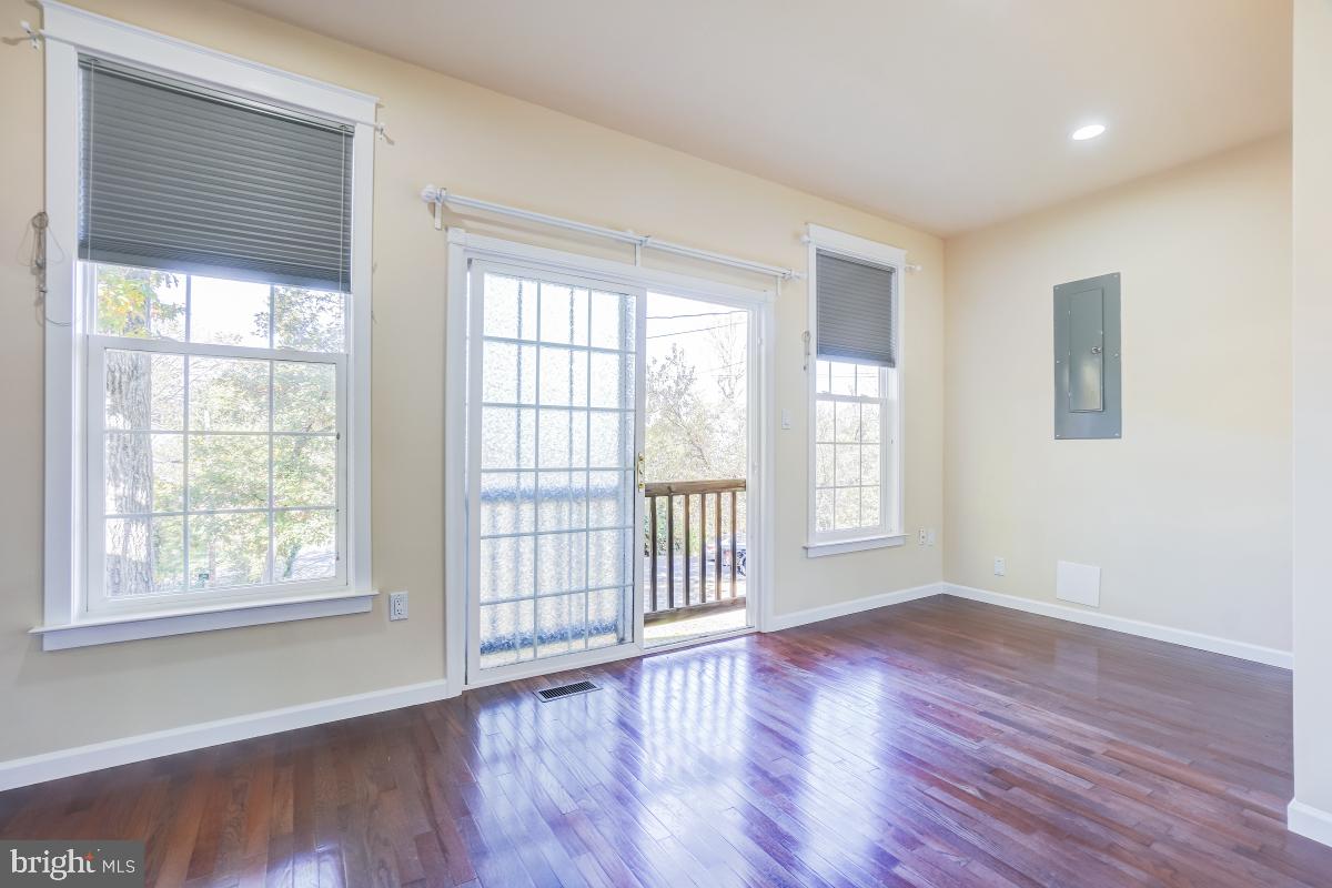 SUNNYBROOK ESTATES - Residential