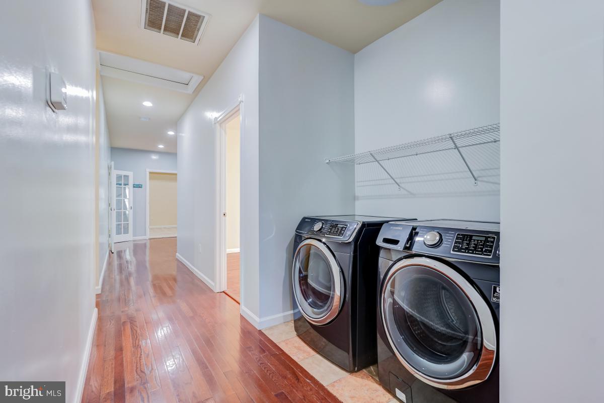 SUNNYBROOK ESTATES - Residential