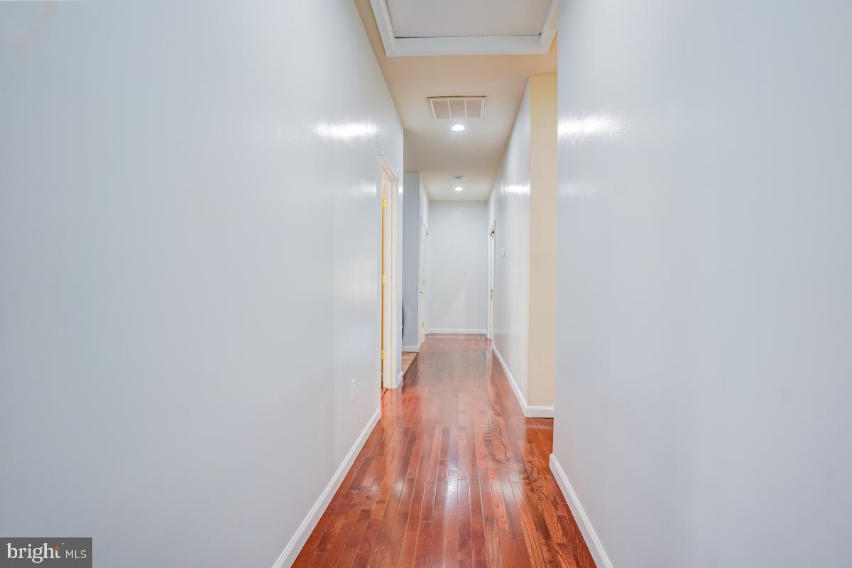 SUNNYBROOK ESTATES - Residential